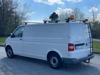 begagnad VW Transporter T30 2.5 TDI | Automat | Dragkrok |