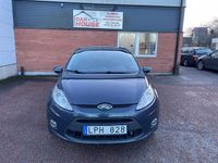 Begagnad Ford Fiesta Titanium 82 HK (60 kW) 2011 Grå Halvkombi