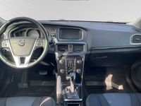 begagnad Volvo V40 T3 aut Business Advanced 2018, Kombi