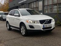 Begagnad Volvo XC60 Momentum 163 HK (119 kW) 2011 Vit SUV