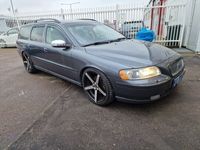 begagnad Volvo V70 2.5T 210HK Dynamic Edition Staylad 0% RÄNTA 36MÅN