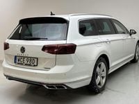 Begagnad VW Passat R-line 200 HK (147 kW) 2022 Vit Kombi