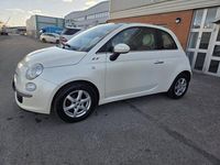 Begagnad Fiat 500 Lounge 69 HK (50 kW) 2012 Vit Halvkombi