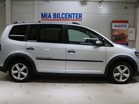 begagnad VW Touran Cross Touran1.4 TSI 7sits Panorama GPS 140Hk