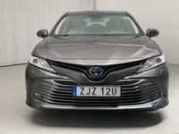 begagnad Toyota Camry 2.5 Hybrid 2020, Sedan