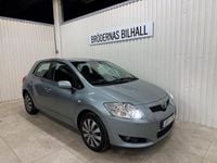 Begagnad Toyota Auris 124 HK (91 kW) 2008 Grå Halvkombi