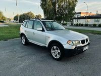 begagnad BMW X3 2.5i Automat 192hk Dragkrock/Panorama/Nyservad