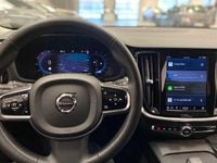 Begagnad Volvo V60 CC 250 HK (183 kW) 2024 Kombi