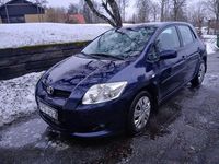 Begagnad Toyota Auris 126 HK (92 kW) 2007 Blå mcetalli Halvkombi