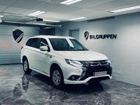 Begagnad Mitsubishi Outlander P-HEV 121 HK (88 kW) 2016 Vit SUV