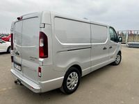 begagnad Renault Trafic L2H1 2x skjutdörr 2.7t 1.6 dCi Euro 6 146hk