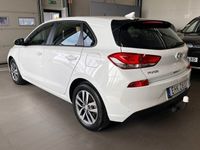 begagnad Hyundai i30 1.4 T-GDi Årsskatt 734 Kr / Drag / V-hjul