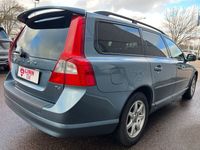 begagnad Volvo V70 T4 MOMENTUM EURO 5 16900 MIL BESIKTAD GÅR BRA