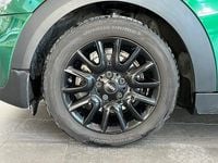 Begagnad Mini Cooper 136 HK (100 kW) 2019 Grön Halvkombi