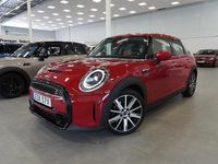 Begagnad Mini Cooper 179 HK (131 kW) 2022 Röd Halvkombi