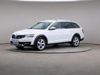 Begagnad Skoda Octavia Scout Business Line 184 HK (135 kW) 2019 Vit Kombi