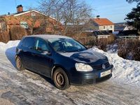 Begagnad VW Golf VI 102 HK (75 kW) 2008 Halvkombi