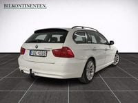 Begagnad BMW 320 Comfort Edition 177 HK (130 kW) 2009 Vit Kombi