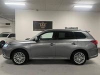 Begagnad Mitsubishi Outlander P-HEV 135 HK (99 kW) 2018 Grå SUV