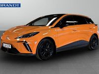 Begagnad MG MG4 EV Luxury 152 kW (207 HK) 2022 Orange Halvkombi