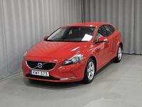 Begagnad Volvo V40 121 HK (88 kW) 2015 Röd Halvkombi