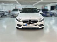 Begagnad Mercedes C350e Avantgarde 211 HK (155 kW) 2016 Vit Kombi