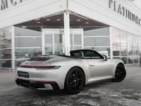 Begagnad Porsche 911 Carrera 4S 450 HK (330 kW) 2022 Gt silver metallic Cab