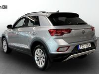 Begagnad VW T-Roc Life 150 HK (110 kW) 2024 Silver SUV