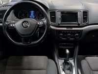 Begagnad VW Sharan 150 HK (110 kW) 2017 Minibuss