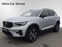Begagnad Volvo XC40 Plus 200 HK (147 kW) 2024 Grå SUV