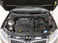 begagnad Skoda Octavia Kombi 2.0 TDI 4x4 184hk DRAG KAMERA NAV CANTON