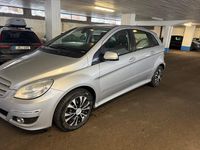 Begagnad Mercedes B170 116 HK (85 kW) 2009 Minibuss