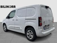 Begagnad Toyota Proace City City 100 kW (137 HK) 2024 Vit Minibuss