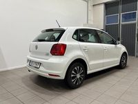 Begagnad VW Polo S 90 HK (66 kW) 2017 Vit Halvkombi