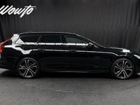 Begagnad Volvo V90 Ultimate 456 HK (335 kW) 2023 Onyx svart Kombi