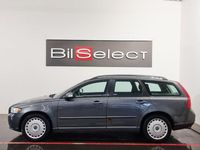 Begagnad Volvo V50 Momentum 180 HK (132 kW) 2007 Grå Kombi