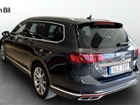 begagnad VW Passat Sportscombi Elegance 200 TDI 4-Motion R-Line SE UTR