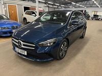 Begagnad Mercedes B180 116 HK (85 kW) 2022 Blå Minibuss