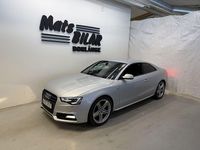 Begagnad Audi A5 S-Line 177 HK (130 kW) 2013 Silver Sportkupé
