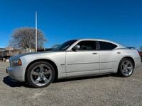 Begagnad Dodge Charger 373 HK (274 kW) 2009 Silver Sedan