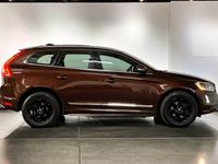 begagnad Volvo XC60 D4 AWD Geartronic Summum Euro 5