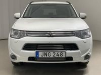 begagnad Mitsubishi Outlander P-HEV 2.0 4WD 2014, SUV