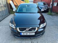 Begagnad Volvo S40 R-Design Summum 180 HK (132 kW) 2010 Svart Sedan