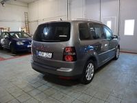 begagnad VW Touran 1.4 TSI Manuell 7-Sits, NyServad, DRAGKROK