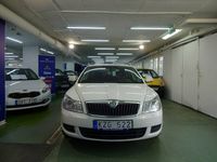 Begagnad Skoda Octavia 105 HK (77 kW) 2010 Vit Kombi