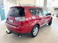 begagnad Mitsubishi Outlander 2.2 Di-D 4WD 7-sits, Drag, Webasto