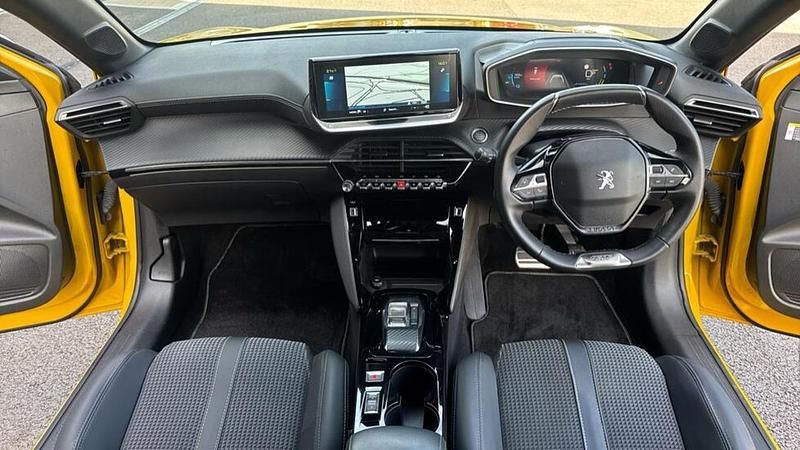 Yellow Used 2022 Peugeot e-208 GT Hatchback | £11,805 (Fair price) - Image 1/4