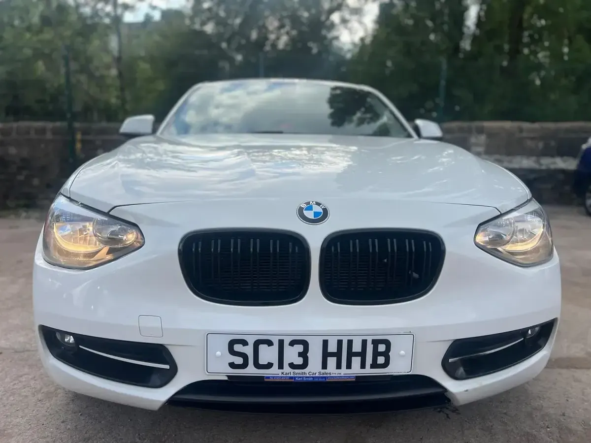 Used BMW 116 Sport Line 136 HP (100 kW) 2013 White Hatchback
