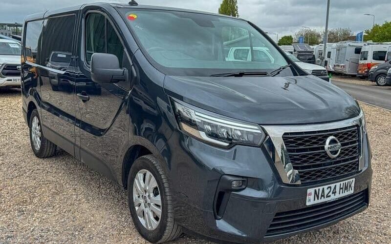 Used Nissan Primastar Tekna 131 HP (96 kW) 2023 Grey MPV