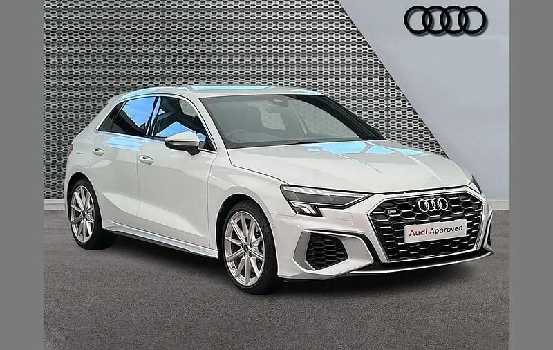Used Audi S3 Sportback Comfort 310 HP (228 kW) 2023 White Hatchback
